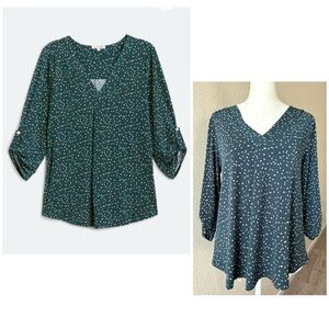 NWT Beacon Patty Roll Tab Knit Top Dark Green Polka Dot V-Neck XS Petite
